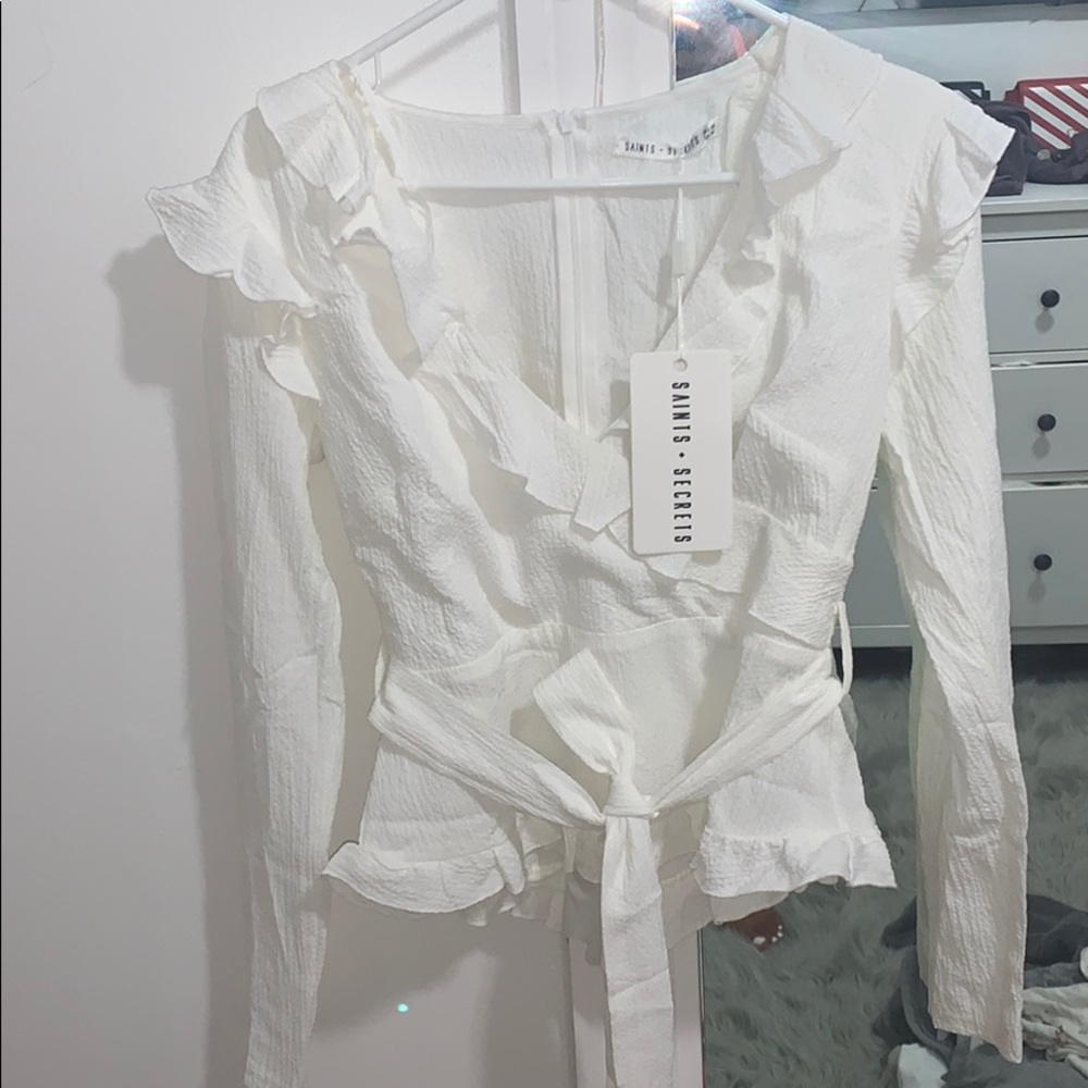 White Selfie Leslie ruffled top